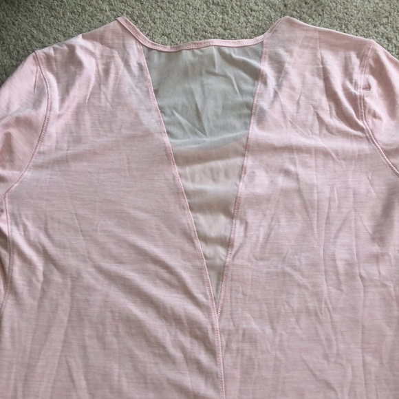 Workout top - Picture 4 of 4